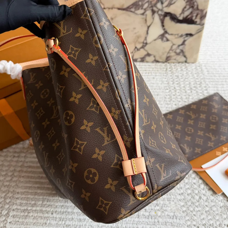 Louis Vuitton Monogram